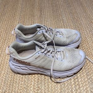 Hoka Clifton 6